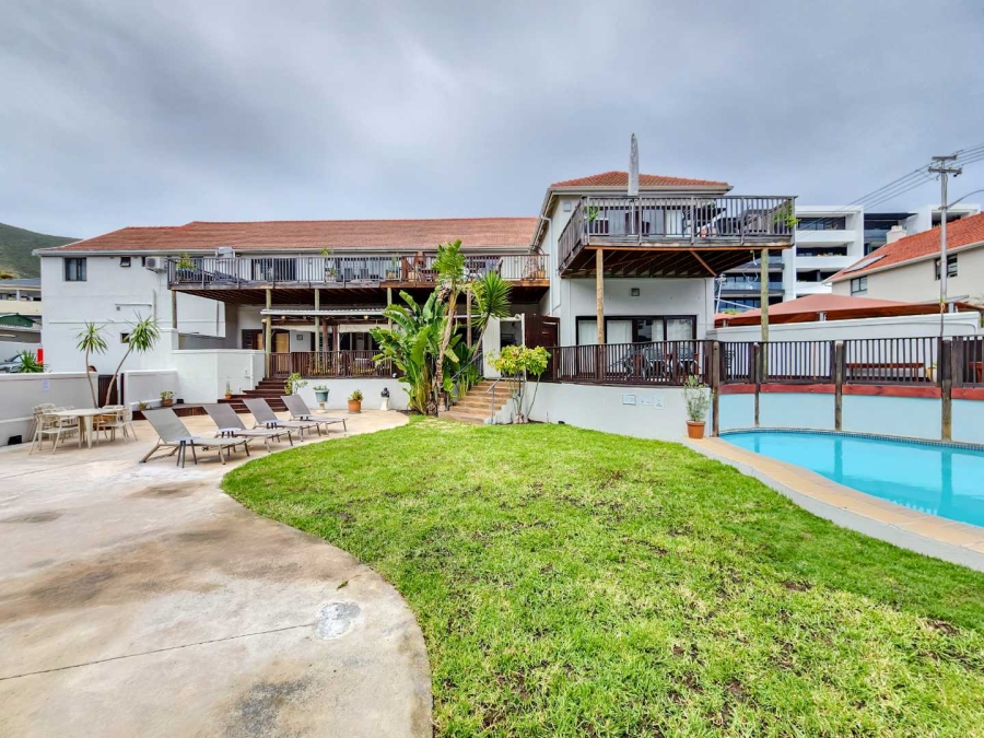 0 Bedroom Property for Sale in Sea Point Western Cape
